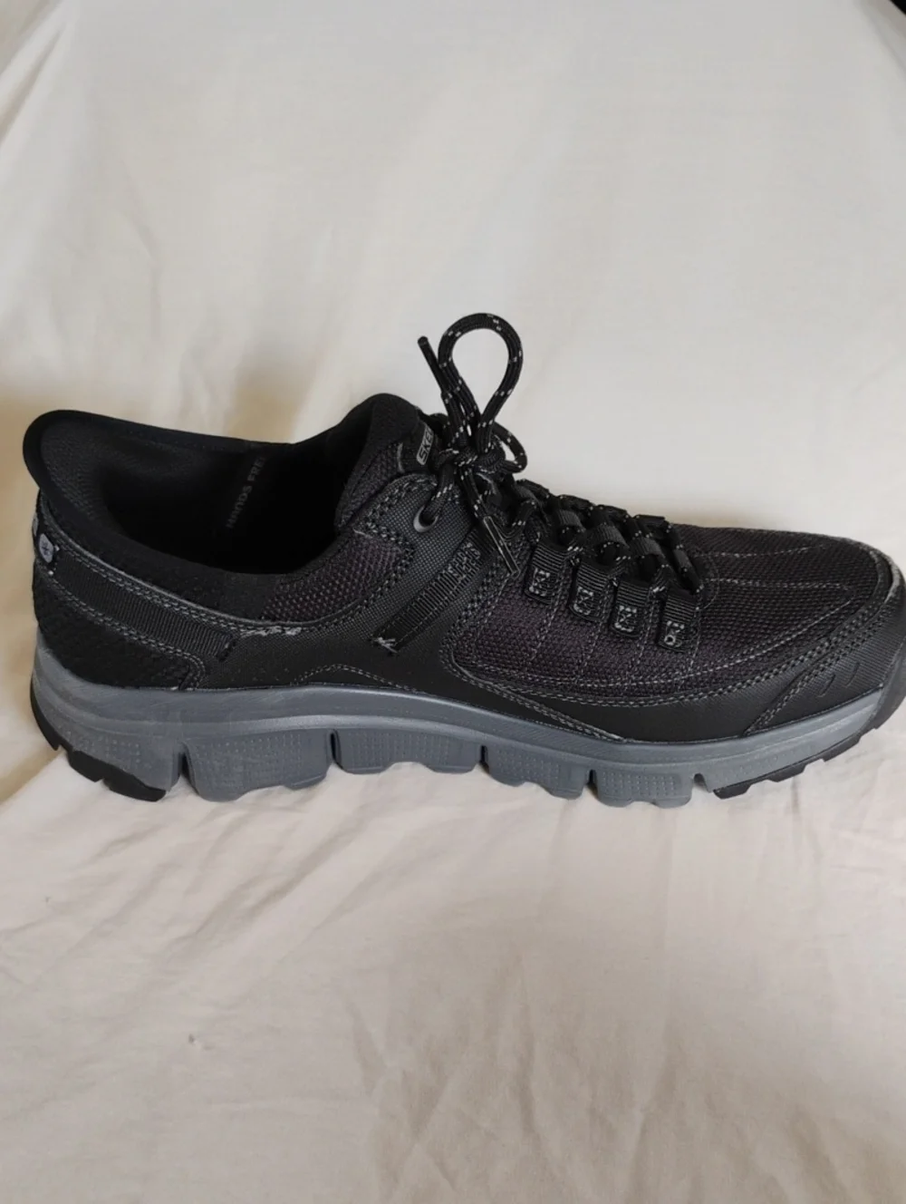 Skechers Men's Black Sz 11.5 Slip-ins Air-Cooled Memory Foam Summits AT